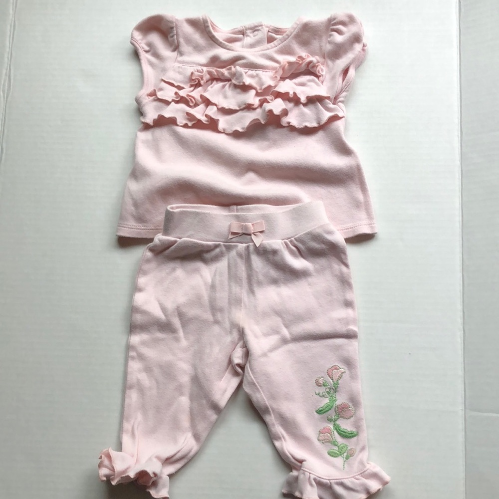 Gymboree pale pink ruffle top set size0-3 m